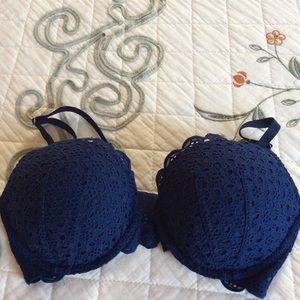 Victoria’s Secret push up bra